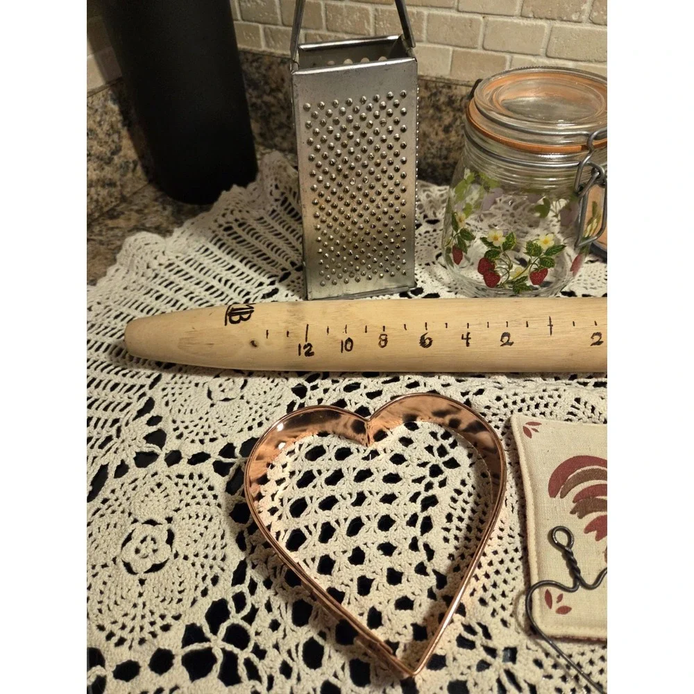 Vintage Random Kitchen Lot